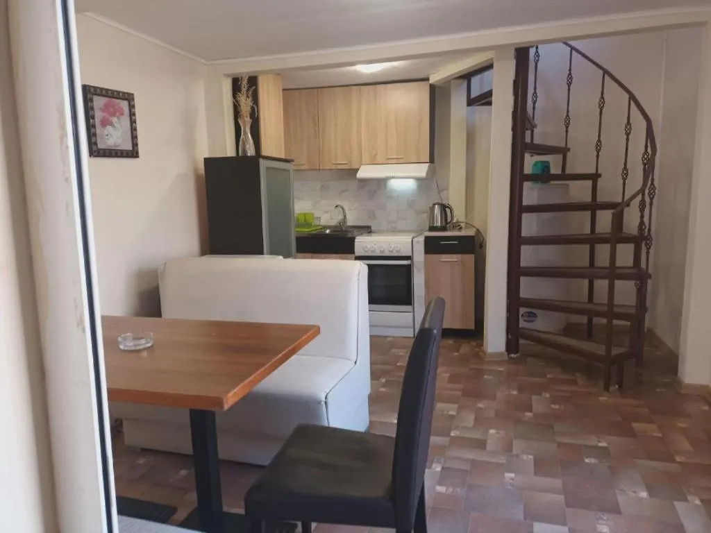 Apartments Devora 1 & Bar & Restaurant Varna
