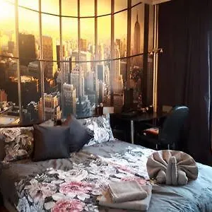 https://new-york-near-the-airport-easy-to-the-center.sofiahotelsbg.com