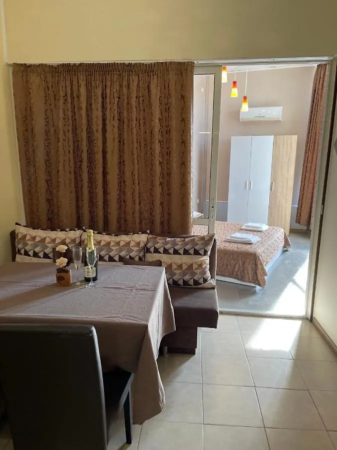 Apartments Devora 1 & Bar & Restaurant Варна